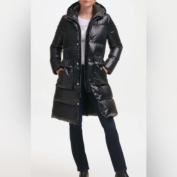 Water Resistant Down & Feather Fill Coat with Attached Bib Insert
Karl Lagerfeld - Picture 1 of 12
